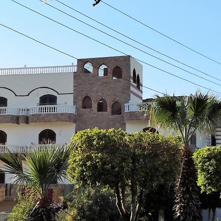 Luxor Hotel Bella Vista Apartments And Hotel Exterior foto